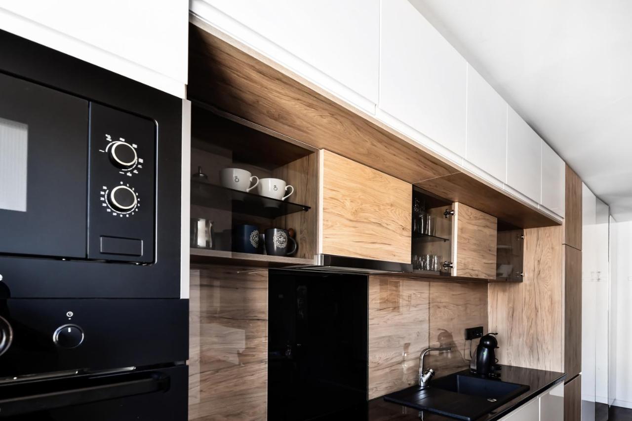 2 Bedroom Penthouse In City Center, Free Parking SJJ Eksteriør bilde